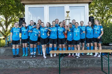 Bild 123 - Loewinnen Cup